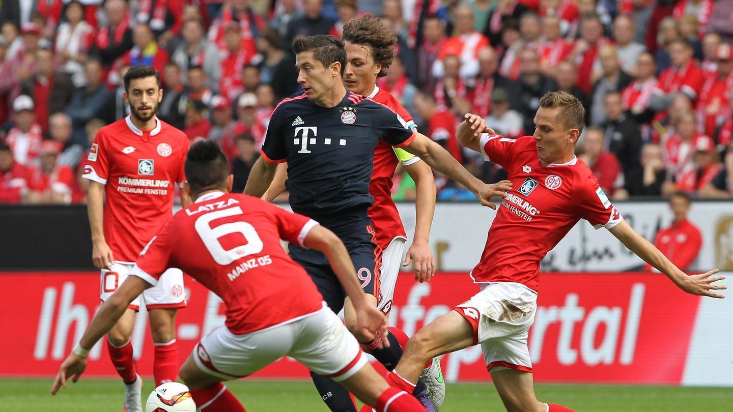 0-2大冷门！14亿豪门主场轰然倒下 5轮1胜（0-2爆冷！身价14亿豪门主场失利 近5轮仅1胜）