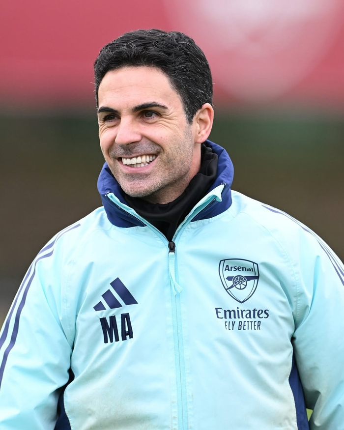 粤港澳逾300名青少年空手道选手同台竞技（粤港澳三地300多名青少年空手道选手同场角逐）