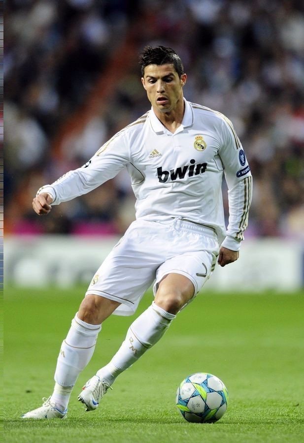 C罗70场创五大联赛百球最快纪录，凯恩哈兰德上榜（C罗仅用70场达成五大联赛百球最快纪录，凯恩、哈兰德入榜）