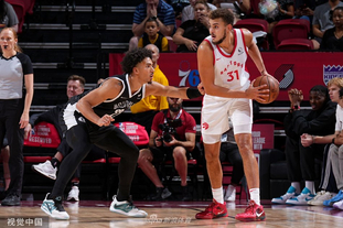 内马尔父亲：内马尔伤势还没确认，我们还没收到影像检查结果（内马尔父亲：伤情仍待确认，影像检查结果尚未收到）