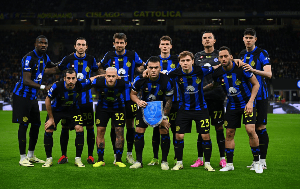 英超战报：曼联客场战胜埃弗顿,（英超快讯：曼联客场击败埃弗顿）