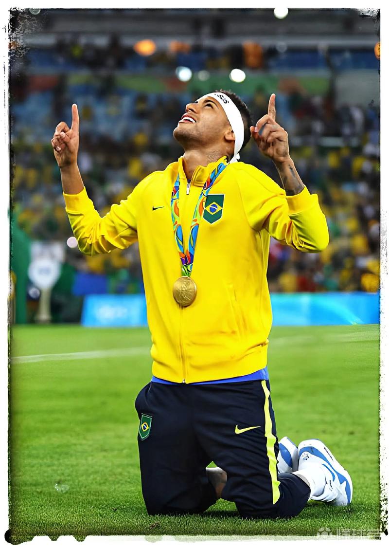 米体：莫拉塔妻子被发现已不再佩戴婚戒，二人感情陷入危机（米体：莫拉塔妻子被拍未戴婚戒，二人关系疑现危机）