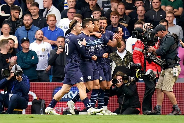 神户队长：我们坚信只要顶住申花的冲击，之后就会有机会（神户队长：扛住申花猛攻，机会就会到来）