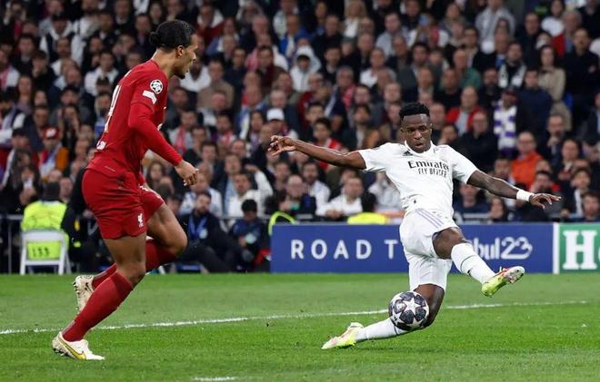 都体：森林想先租后买总价3300万欧签下道路，尤文要4000万欧（都体：森林提议先租后买总价3300万欧签下“道路”，尤文坚持要价4000万欧）