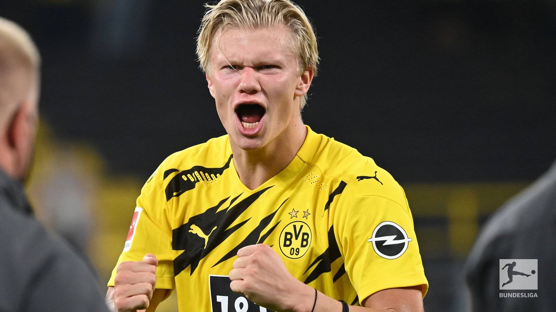 云南玉昆祝贺铜梁龙冲超：对从业余联赛起步的艰辛感同身受（云南玉昆祝贺铜梁龙冲超成功：同为业余起步，深知一路艰辛）