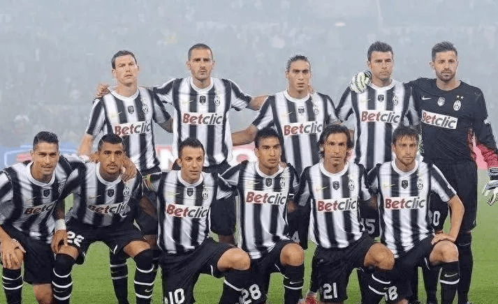 媒体人：山东泰山B队将面临重组，现有球员将面对未来规划（媒体人：山东泰山B队或将重组，现有球员迎来新规划）