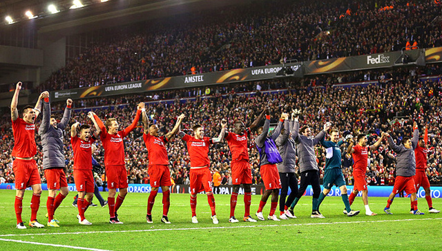 NBA：勇士主场险胜小牛（勇士主场惊险击败小牛）