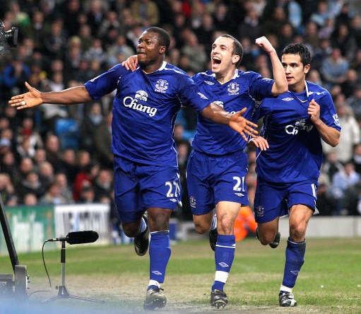 利物浦强势反弹重燃希望（利物浦强势回升，再点燃希望）