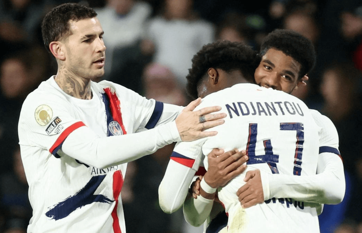 布莱顿老板被其公司一名前雇员指控，运营6亿镑秘密赌球集团（前雇员与其前公司就博彩相关说法引发争议）